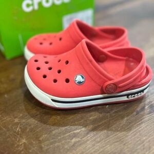 Toddler Sz 6 crocs